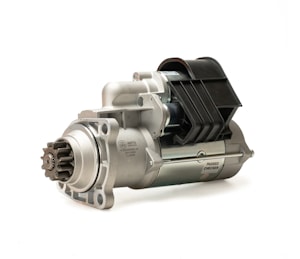 Стартер SHACMAN SHAANXI, дв. WEICHAI 24В 5.5кВт 11 зуб. 612600090562 AE  