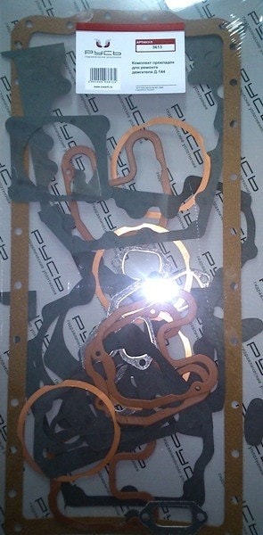 комплект прокладок для ремонта двигателя Д-144(с медными кольцами)